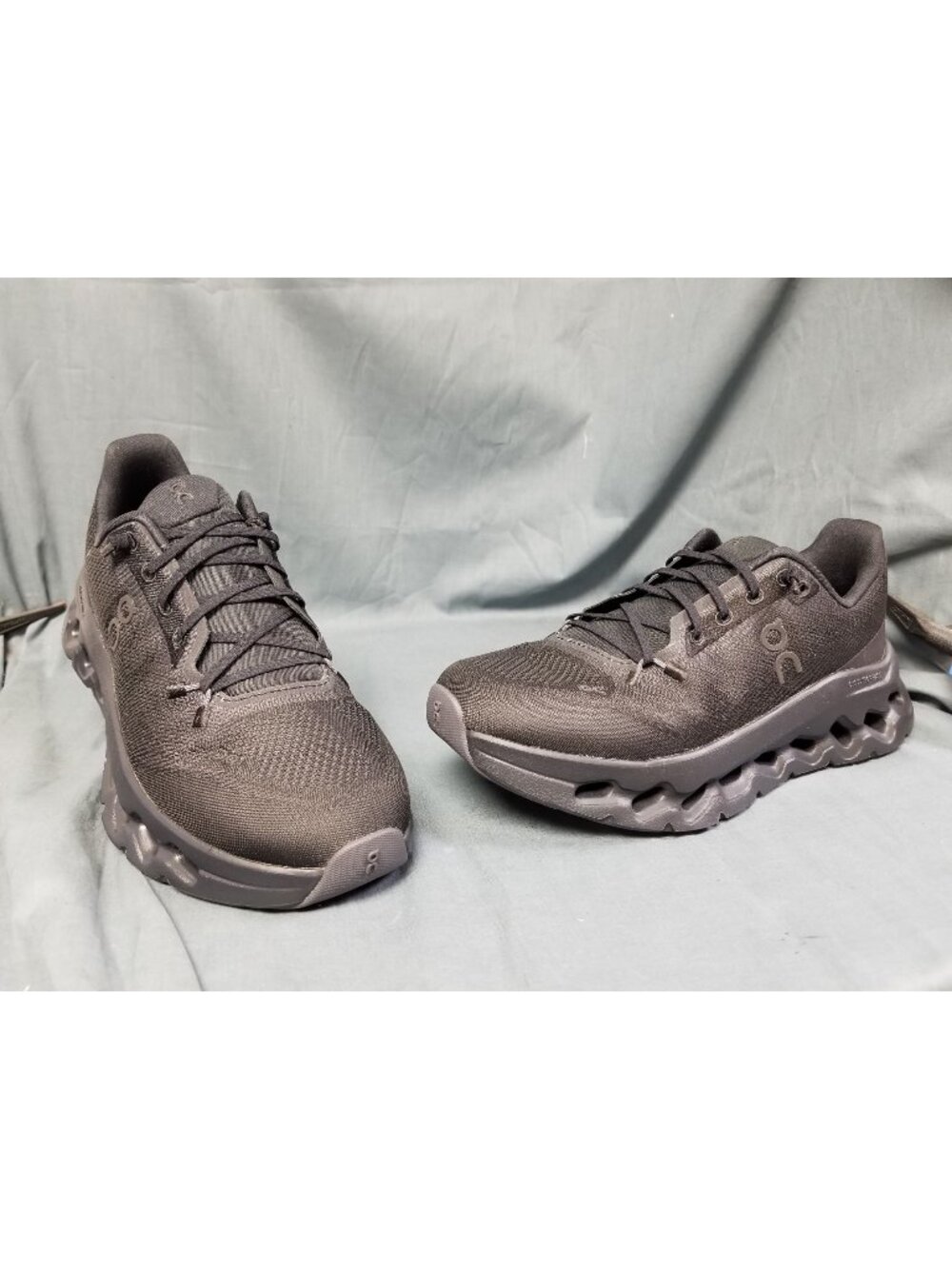 On Running Cloudtilt Black Eclipse 3WE10050264 Women's Size 8 NEW NO BOX!